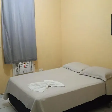 Hotel Netuno Suítes Econômicas *