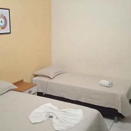 Hotel Netuno Suítes Econômicas